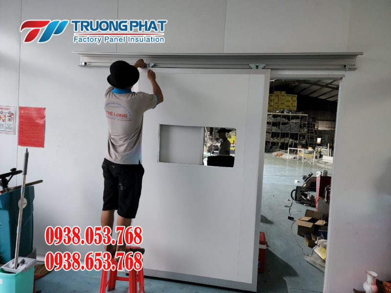 Cửa Lùa Panel Cách Nhiệt